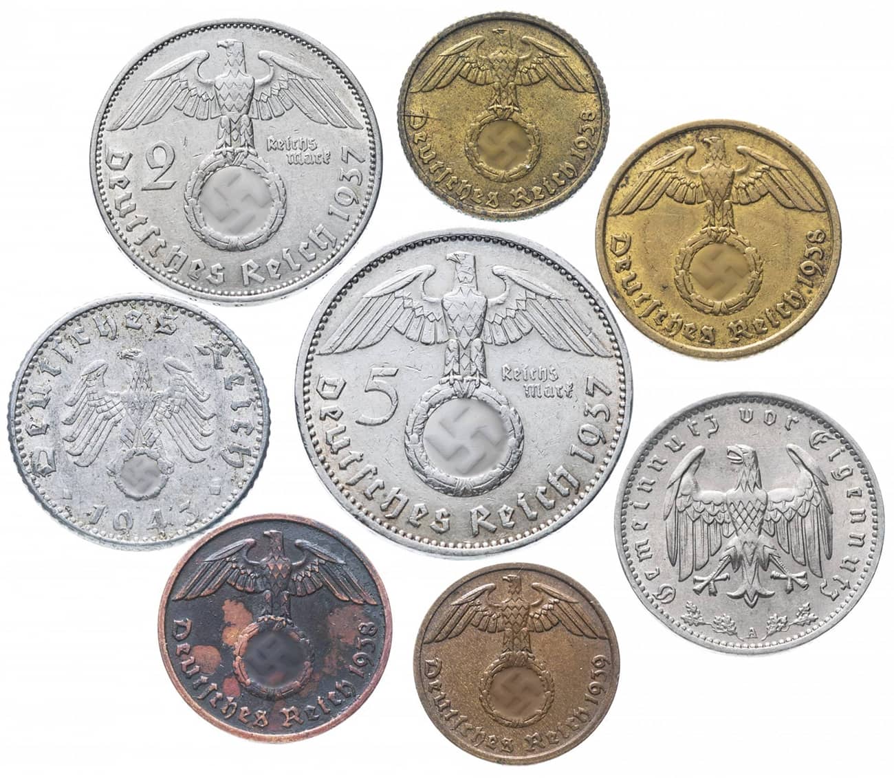 Сколько стоит фашистская монета. Монеты нацистской Германии третий Рейх. Монеты третий Рейх 1941. Монета третьего рейха 1941. Монеты германского рейха 1933-1945 гг.