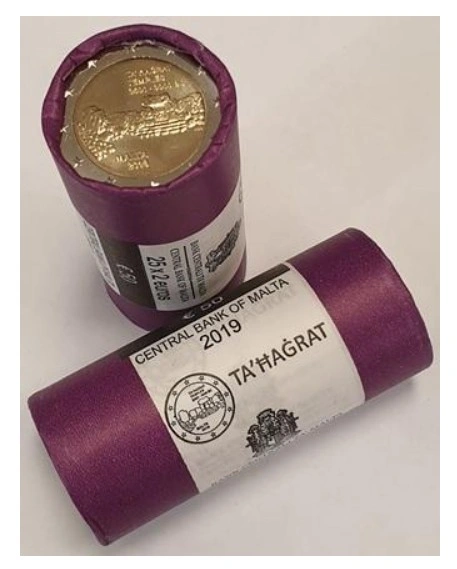 Фото 2 евро 2019 года с д