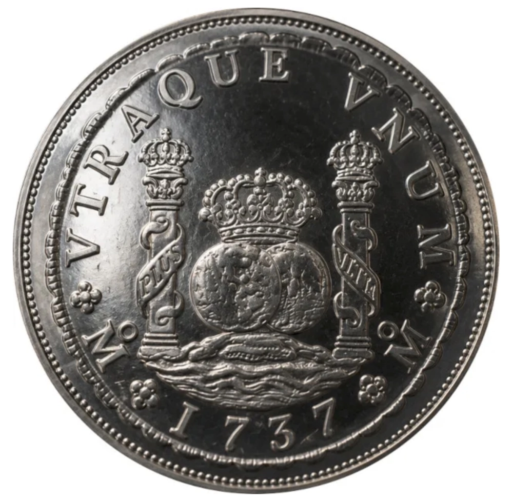 Фото 8 реалов 1737 года н