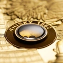 Читать новость нумизматики - Элитный виски наполнил золотую монету