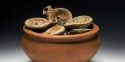 Читать новость нумизматики - В Швейцарии нашли римские монеты 2000-летней давности